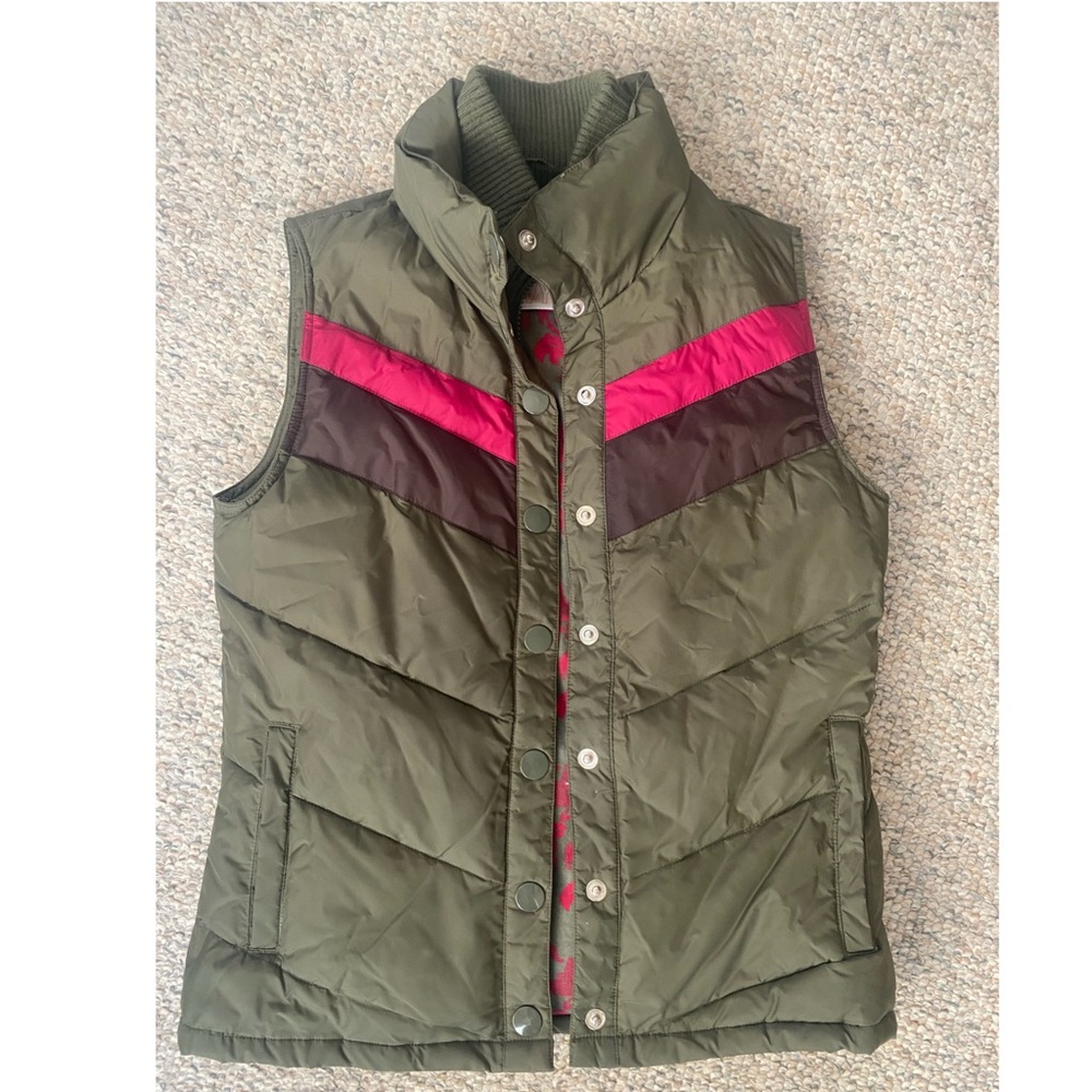 Retro style Old Navy Women’s vest